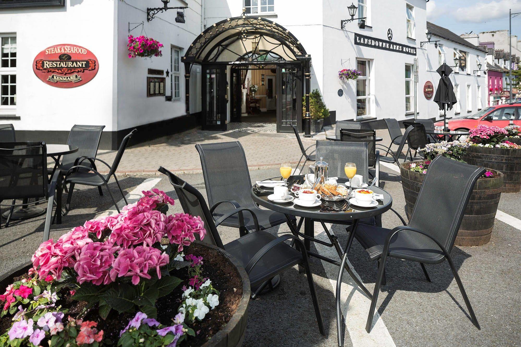 The Lansdowne Kenmare Hotel Exterior foto